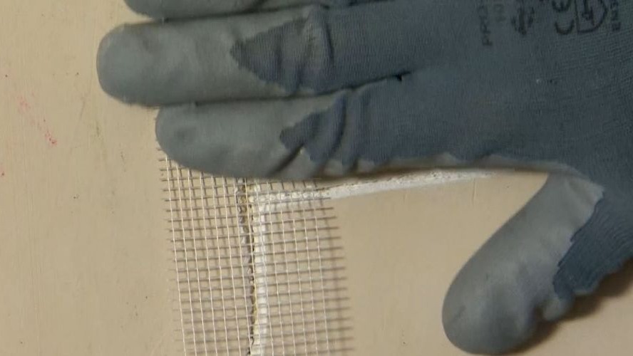 scheuren réparer plâtrage