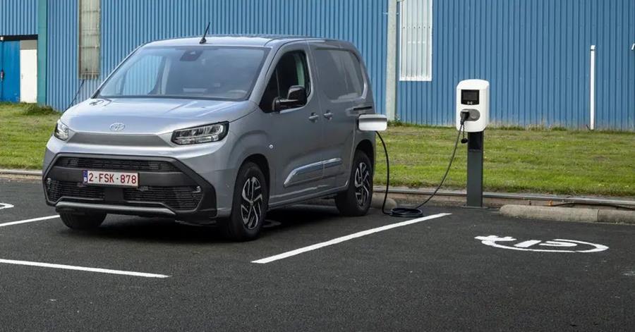 Toyoyta proace city