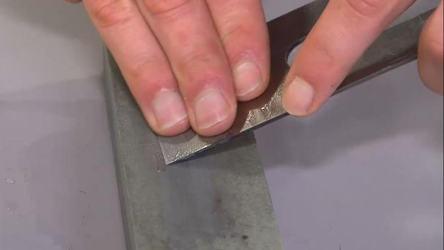 beitels slijpen op steen
