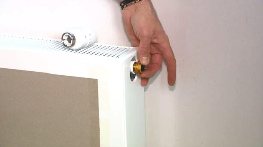 9. thermostaatknop radiator zelf plaatsen