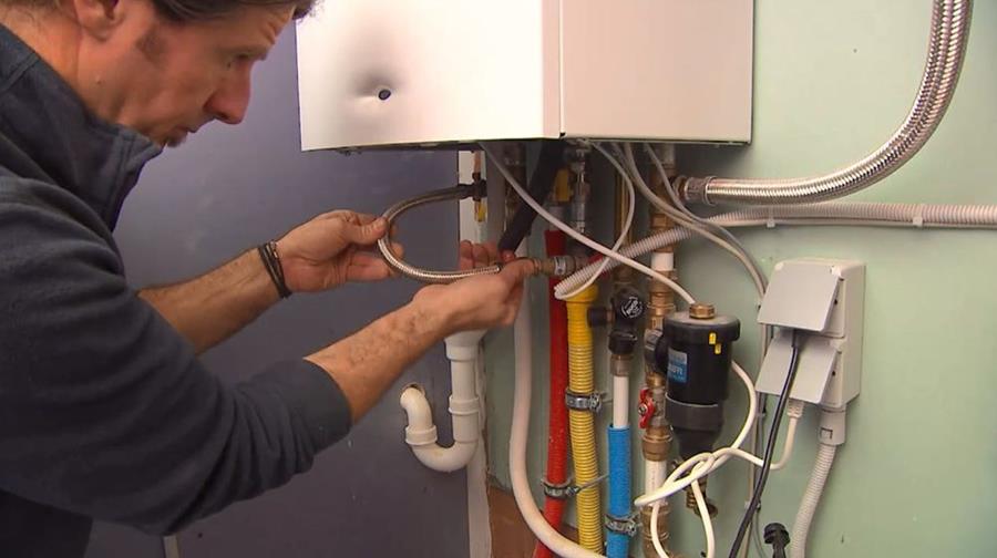 10. warm water radiator zelf plaatsen