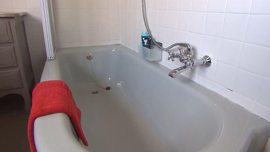 bad baignoire robinetterie