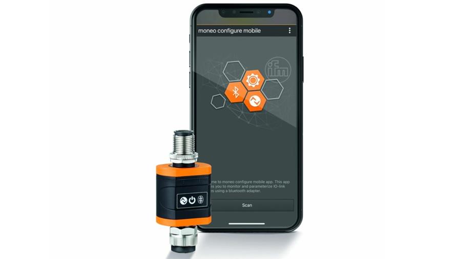 Met de IO-Link Bluetooth-adapter van ifm electronic kun je via smartphone gemakkelijk IO-Link-apparaten parametreren en hun werking controleren