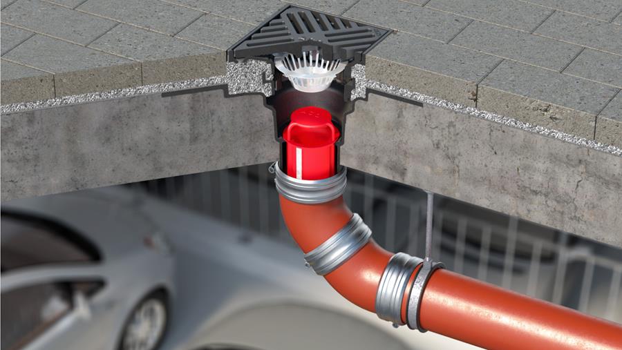 In parkeergarages en op parkeerdaken krijgen afvoeren vuil, zouten en smeltwater te slikken. Anders dan kunststof geeft gietijzer geen kik