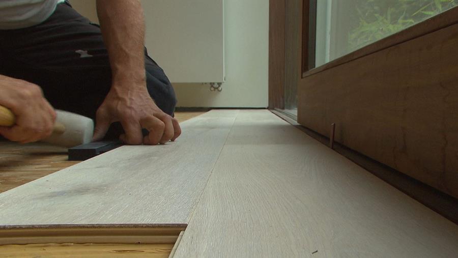 11.2 twee rijen vast parket plaatsen