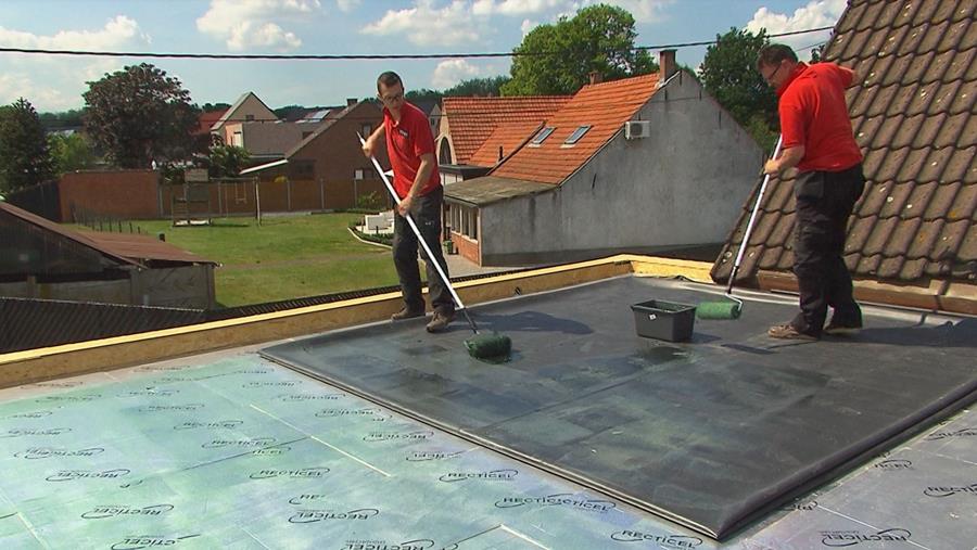 lijmen van EPDM DAKBEDEKKING