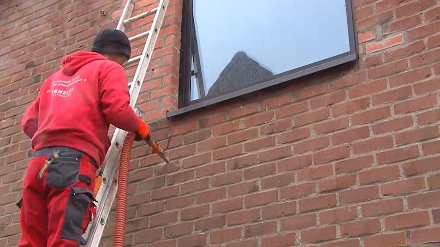 7. Inspuiten spouwmuur isoleren