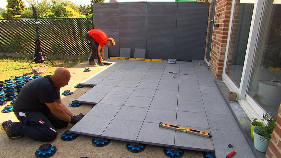 vol leggen stenen terras aanleggen