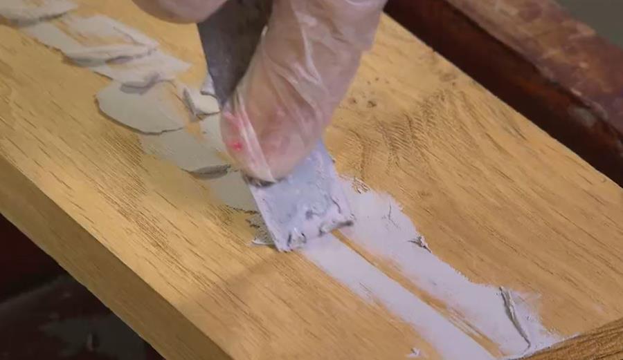 kleine scheuren opvullen problemes avec bois