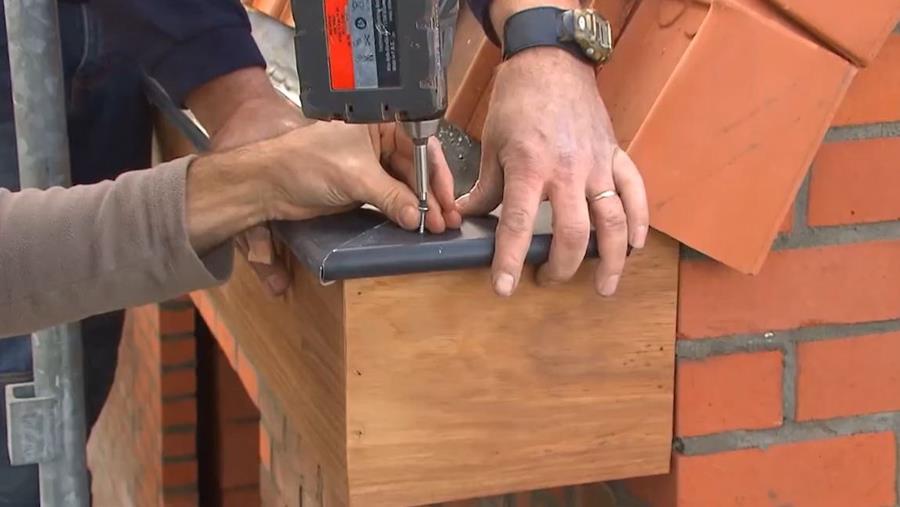 bakgoot emt epdm bekleed