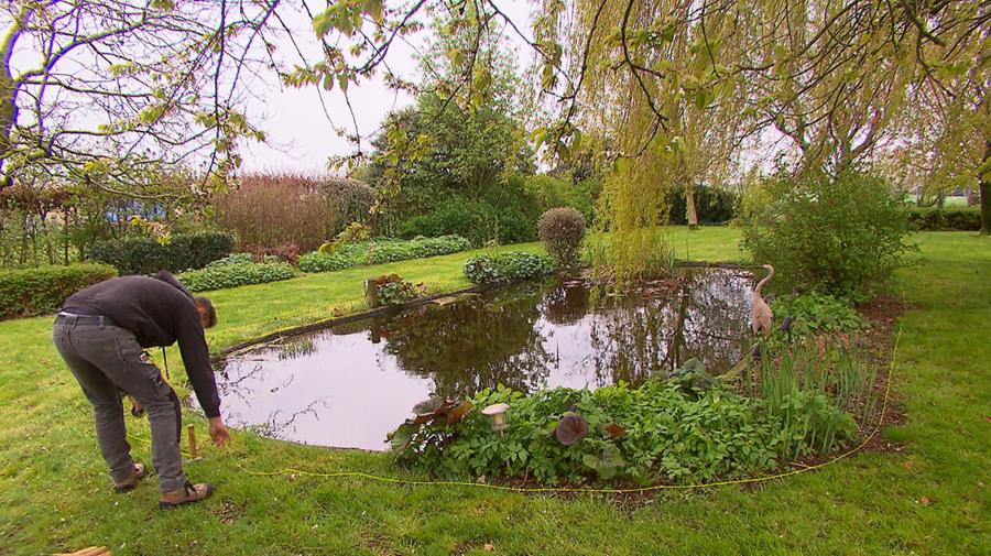 contour vijver uitzetten