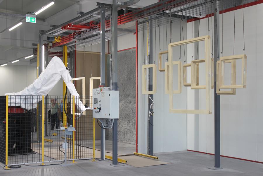 Robot peinture bois Herceg