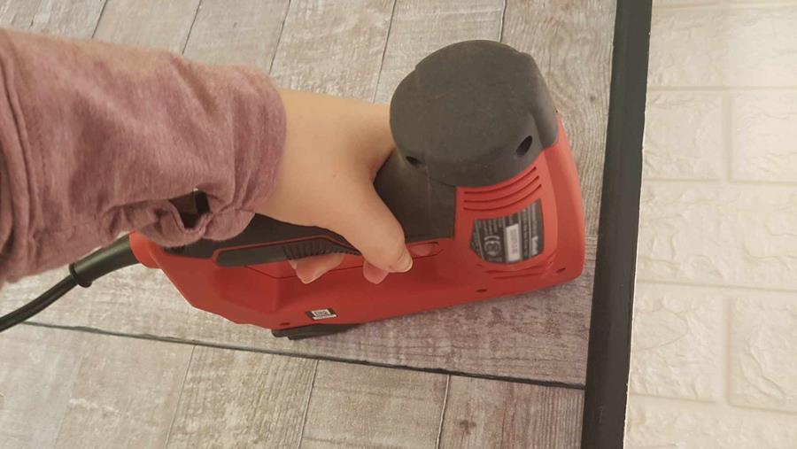 tacker gebruiken deurplank