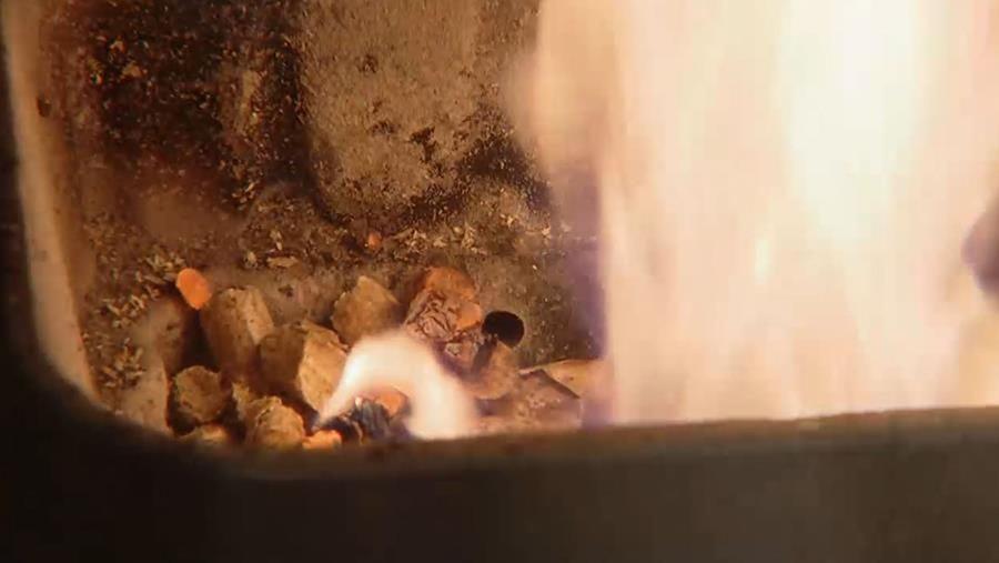 verbranding pellets kachel