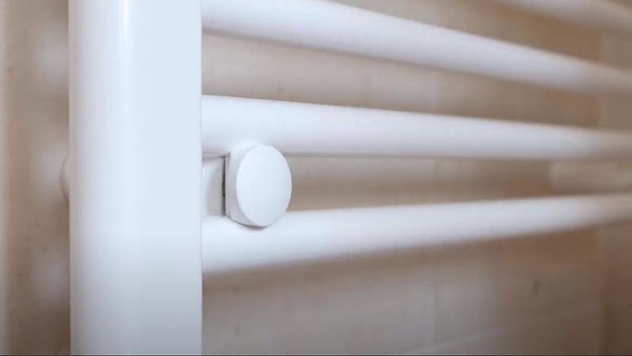 stockfoto handdoekradiator
