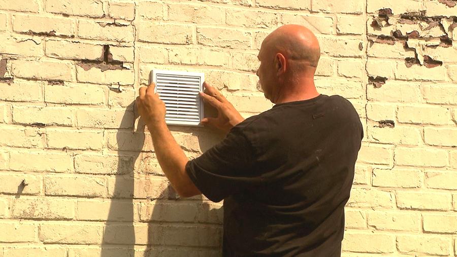 ventilatierooster plaatsen