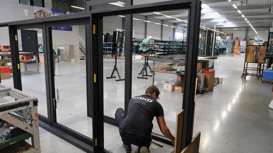 wako ouvriers suarlée