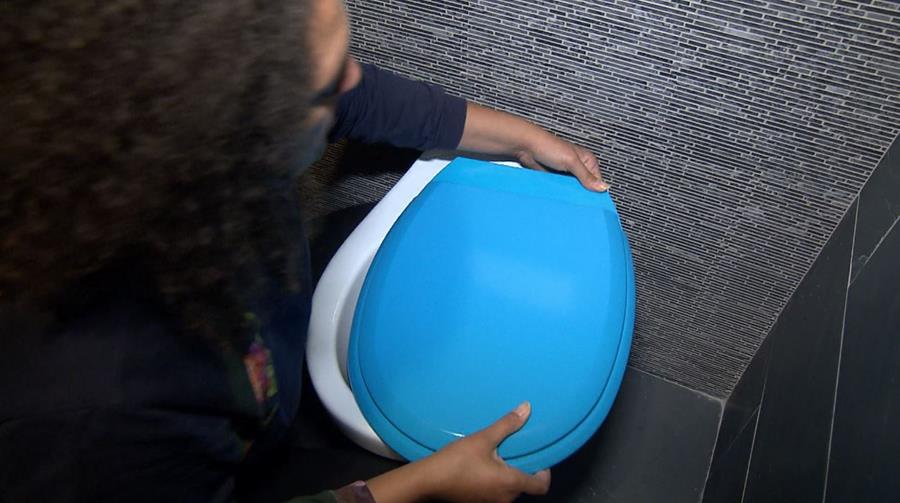 toiletverhoger plaatsen 1
