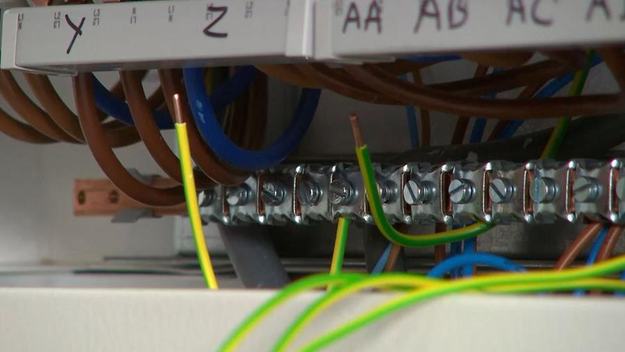 extra beeldje aardingsdraden