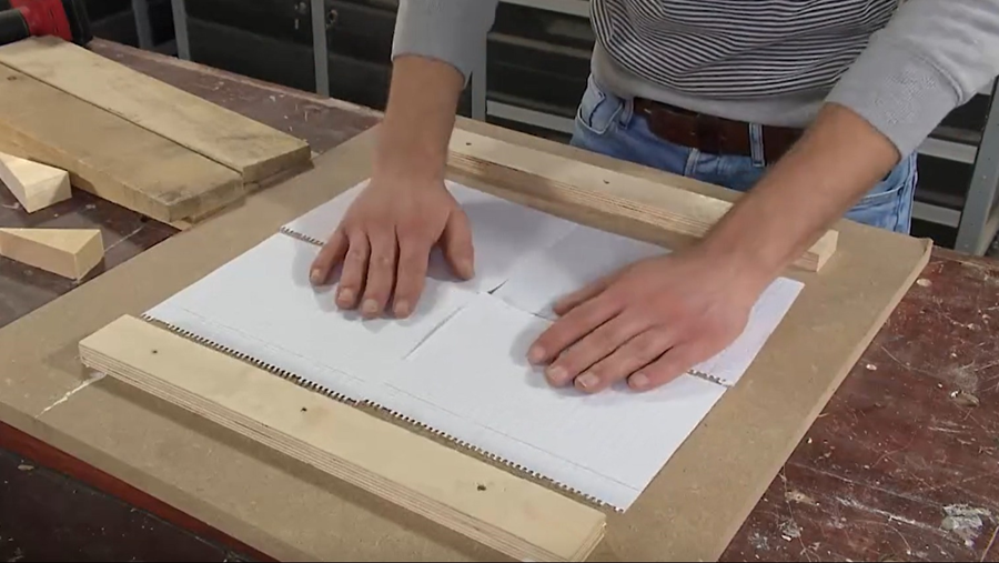 papier DIY klemhulpstuk planken