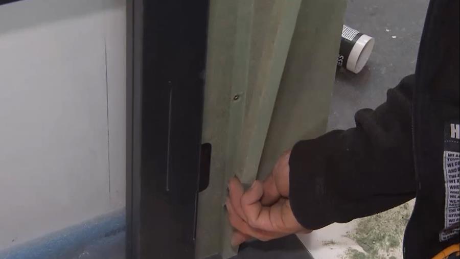slaglatten poser porte intérieure