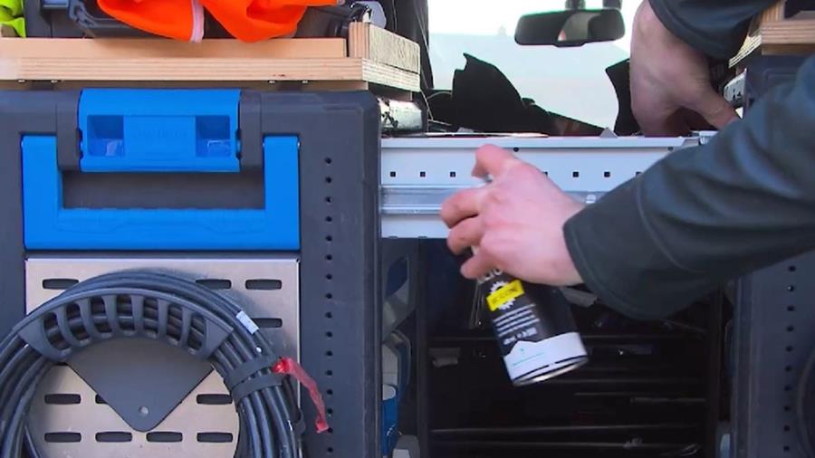 hoe gebruiken spray silicone